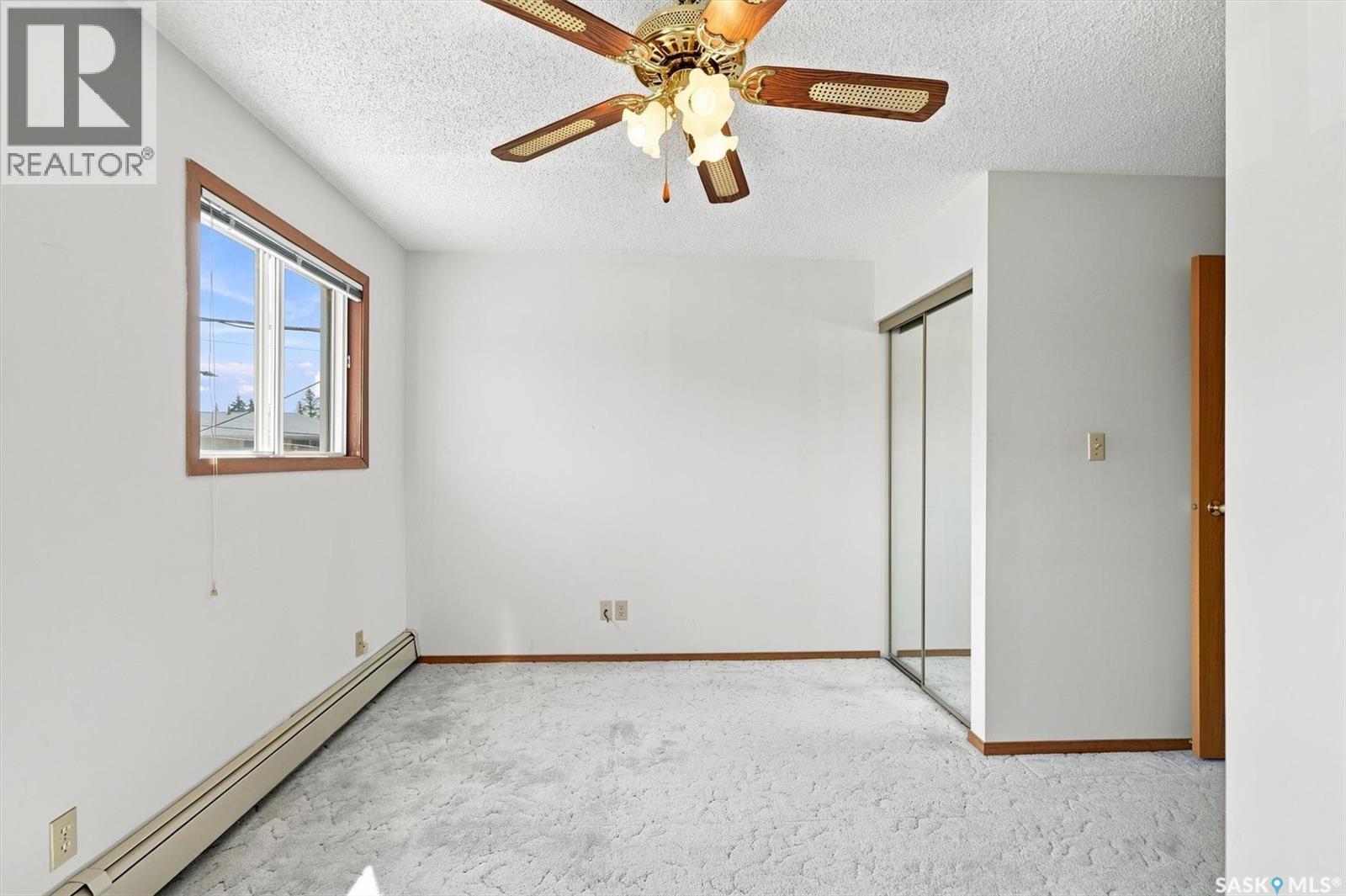 #202 1215 Louise AVENUE - Image 19