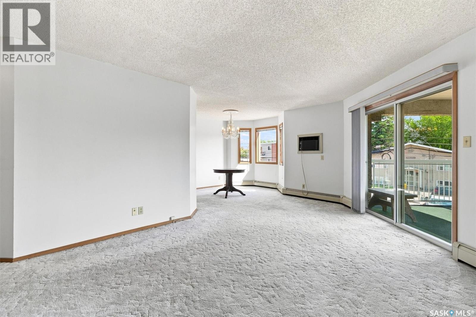 #202 1215 Louise AVENUE - Image 6
