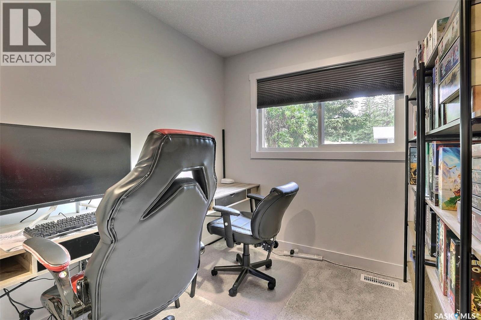 34 Elmwood PLACE - 23
