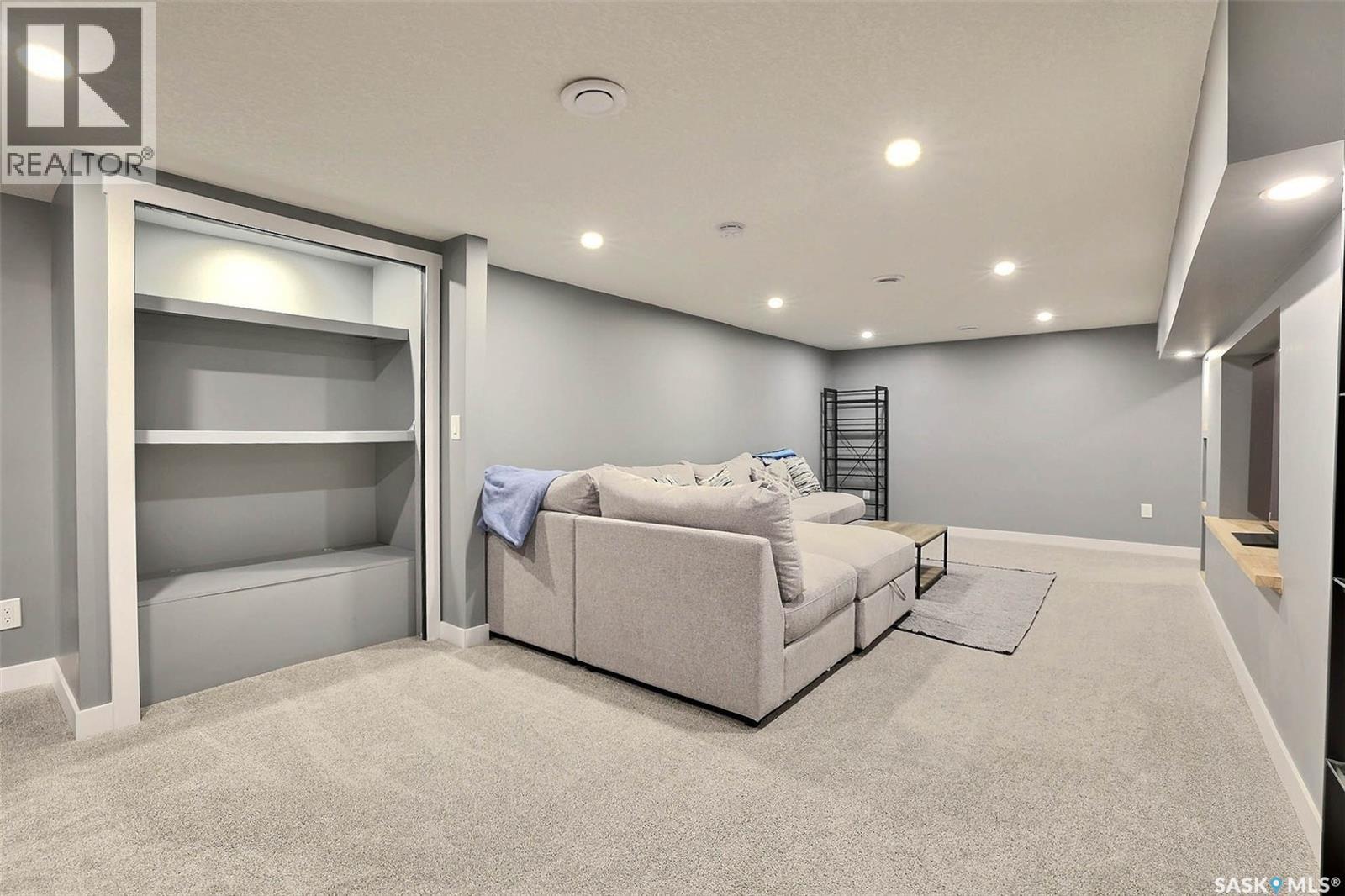 34 Elmwood PLACE - 29