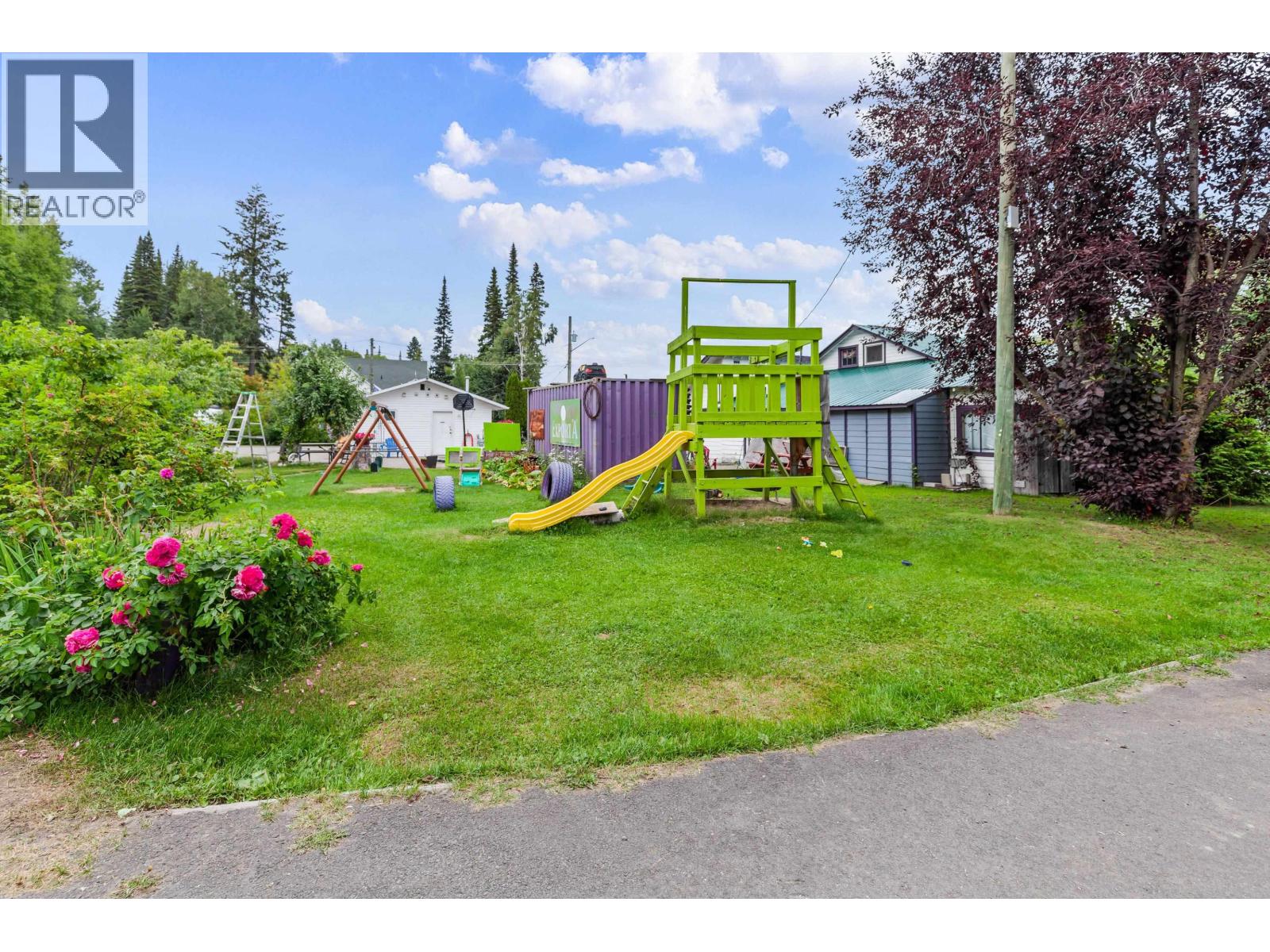 Photo 11 of 18 — null · Prince George, BC