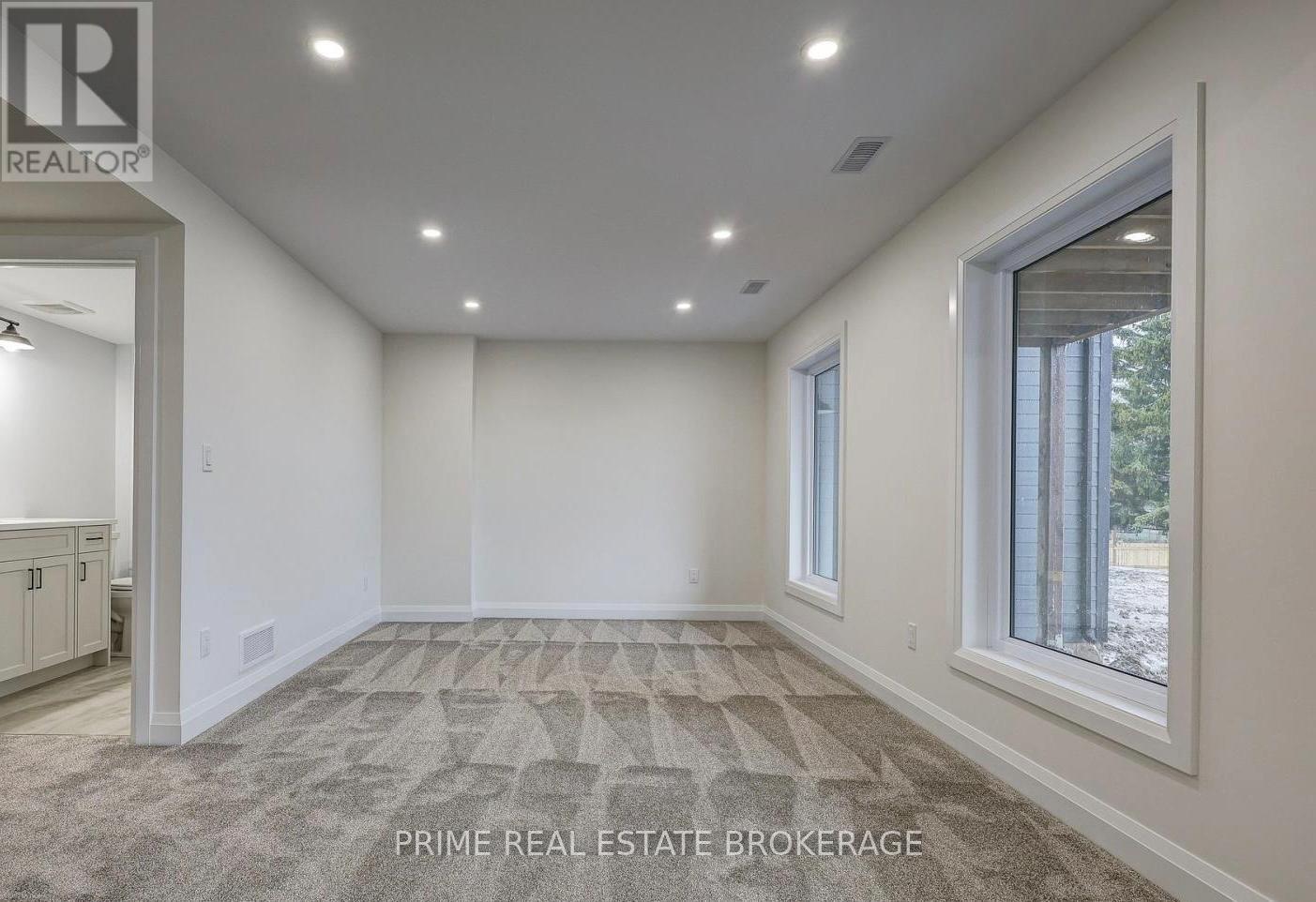 8074 UNION ROAD - Image 37