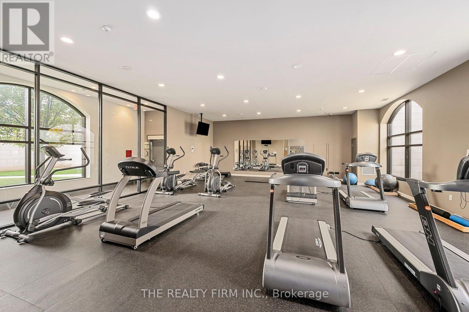 #701 260 VILLAGEWALK BOULEVARD - Image 36