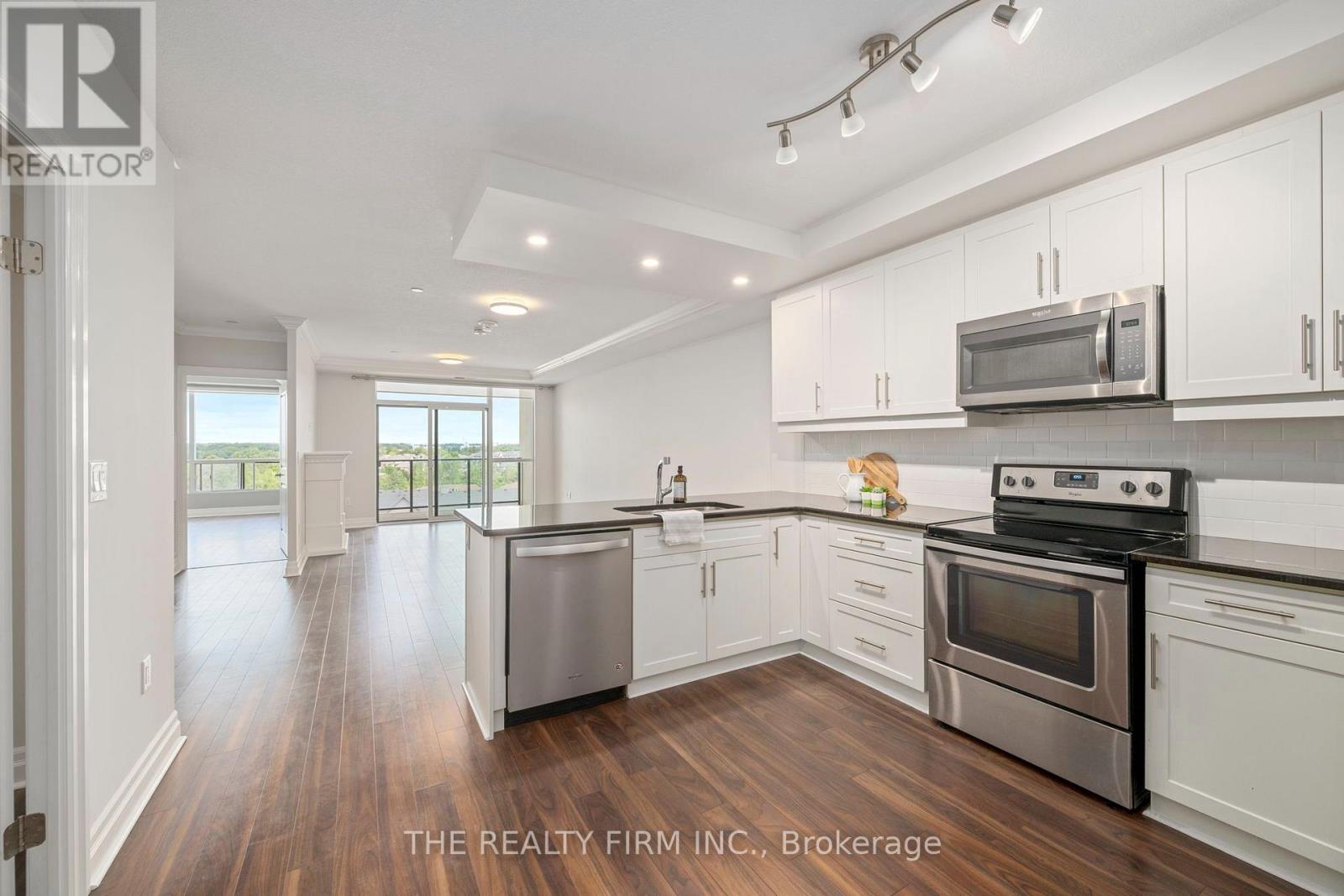 #701 260 VILLAGEWALK BOULEVARD - Image 7