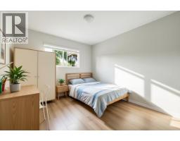 675 Duncan Avenue, Burnaby, BC V5B4M1 Photo 10