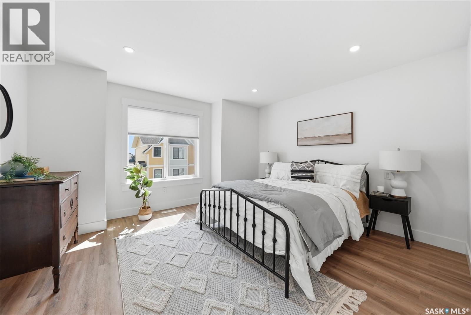 #39 900 St Andrews LANE - Image 20