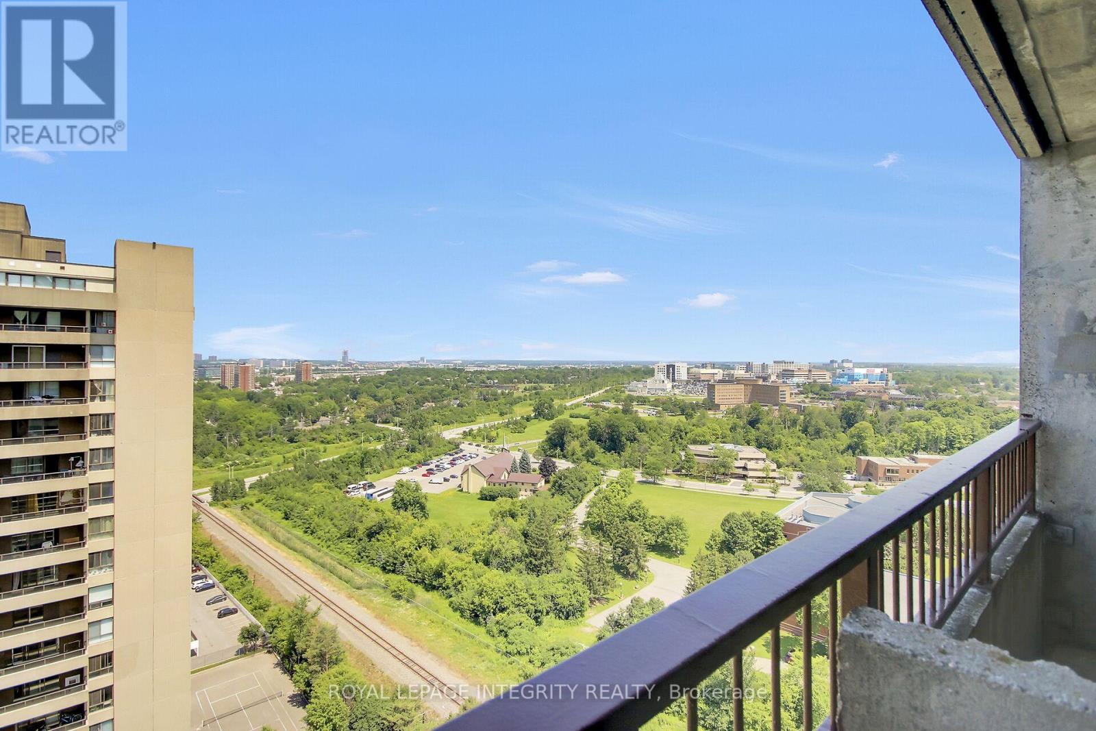 2 Bed, 1 Bath House for Sale in Ottawa – 2701 – 1785 FROBISHER LANE, Ottawa – MLS# X13688326 - Image 38