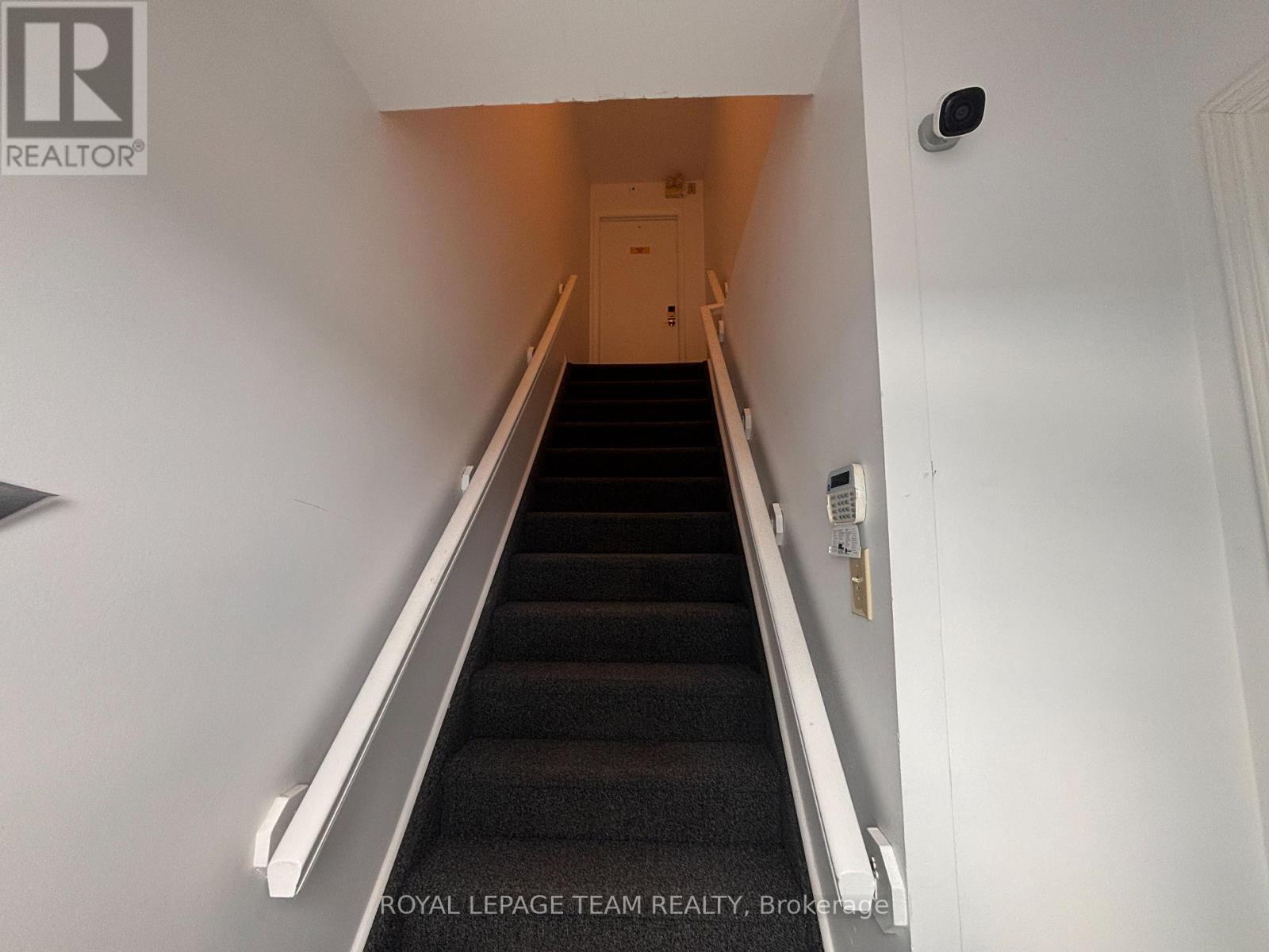 Office for Rent in Ottawa – 12 & 14 – 1010 POLYTEK STREET, Ottawa – MLS# X13688360 - Image 19