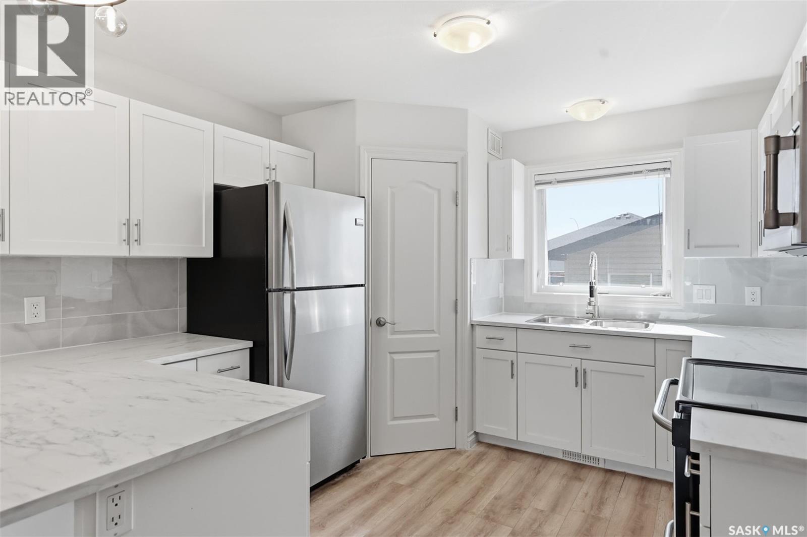 738 LAMARSH LANE - 16