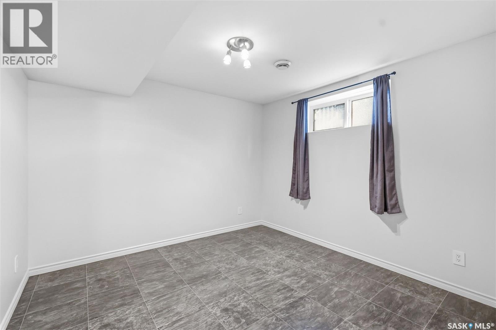 738 LAMARSH LANE - Image 32