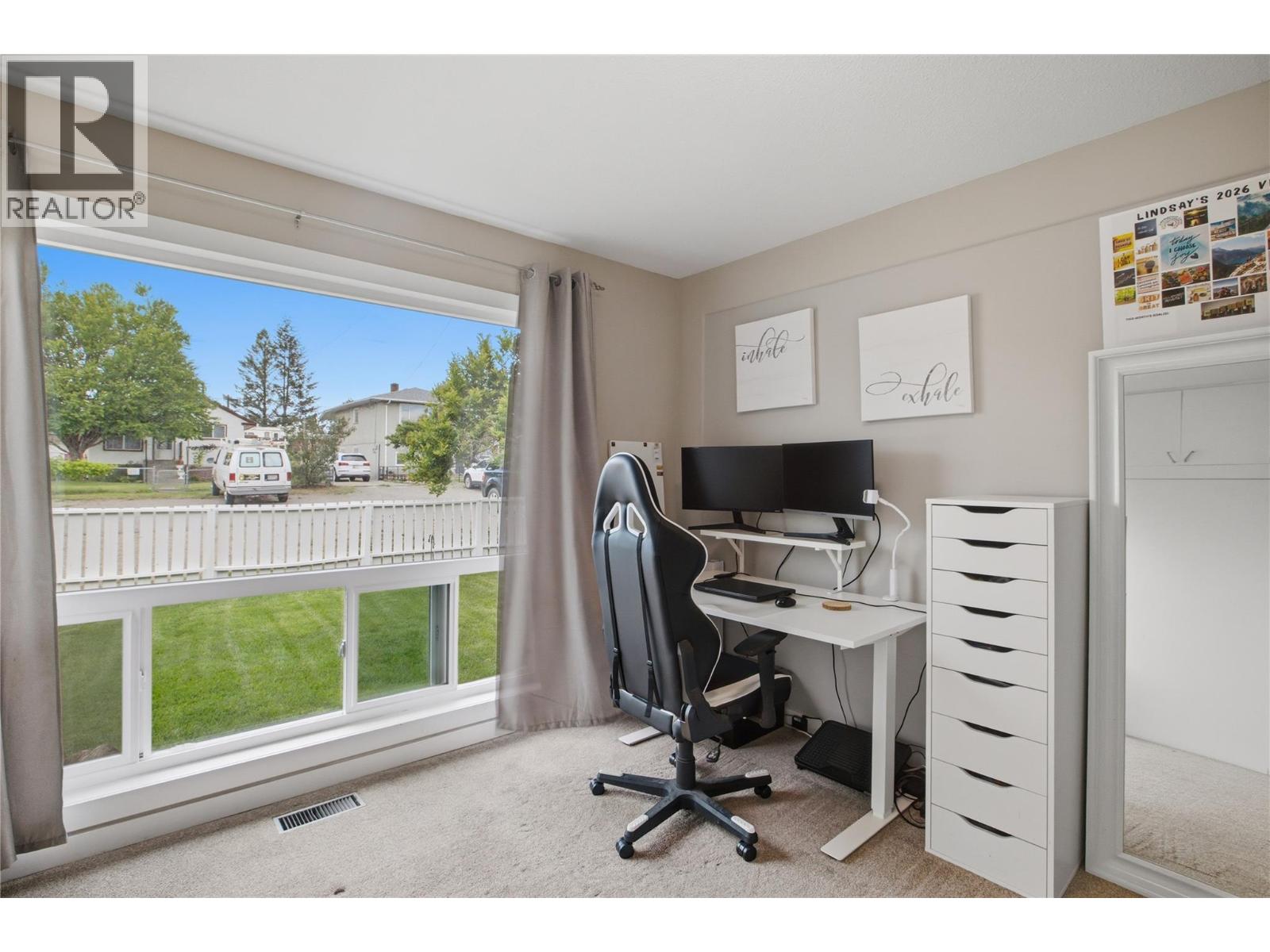 943 Surrey Avenue, Kamloops