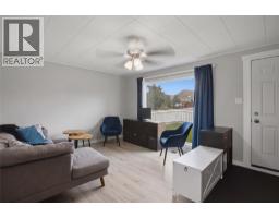 943 Surrey Avenue, Kamloops, BC V2B1R1 Photo 12