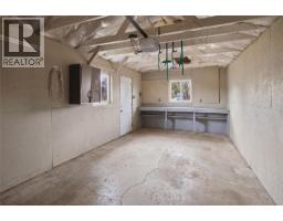 943 Surrey Avenue, Kamloops, BC V2B1R1 Photo 33