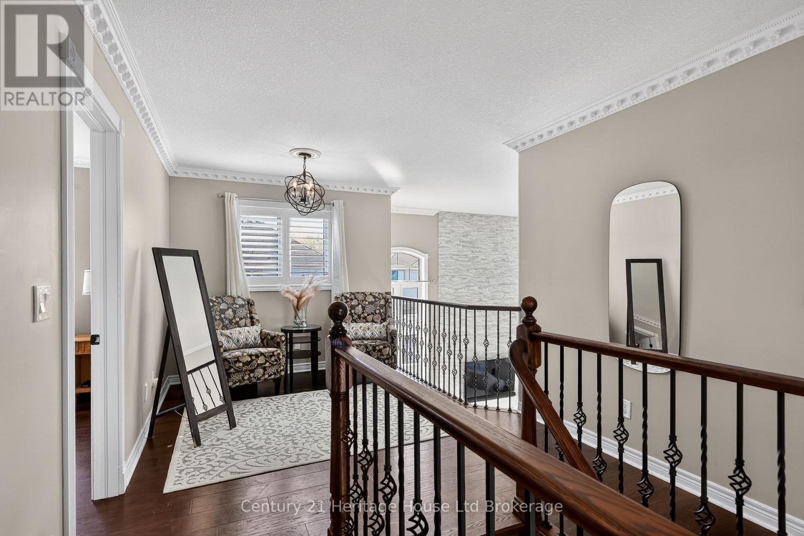 717 NORMANDY DRIVE - 22