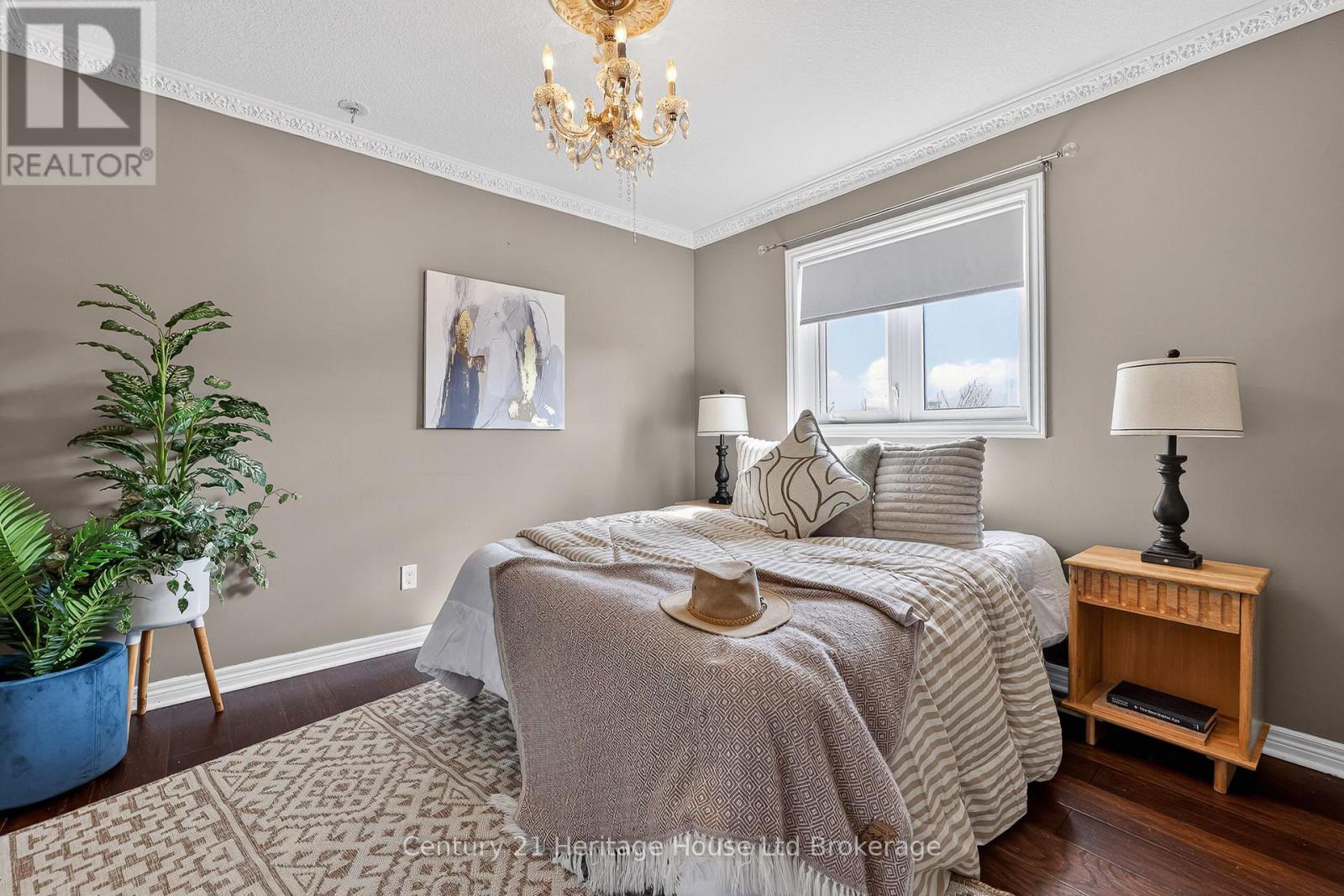 717 NORMANDY DRIVE - 26