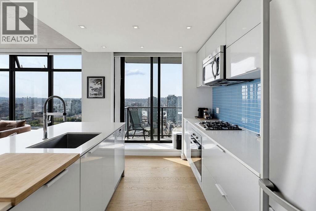 2804 108 W CORDOVA STREET, Vancouver