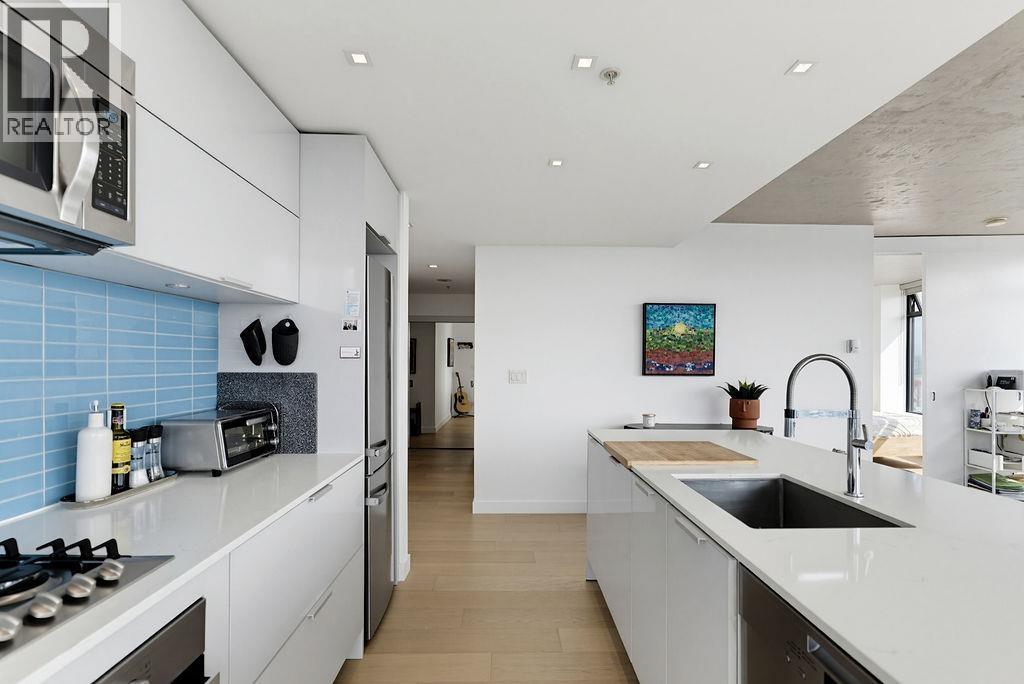 2804 108 W CORDOVA STREET, Vancouver