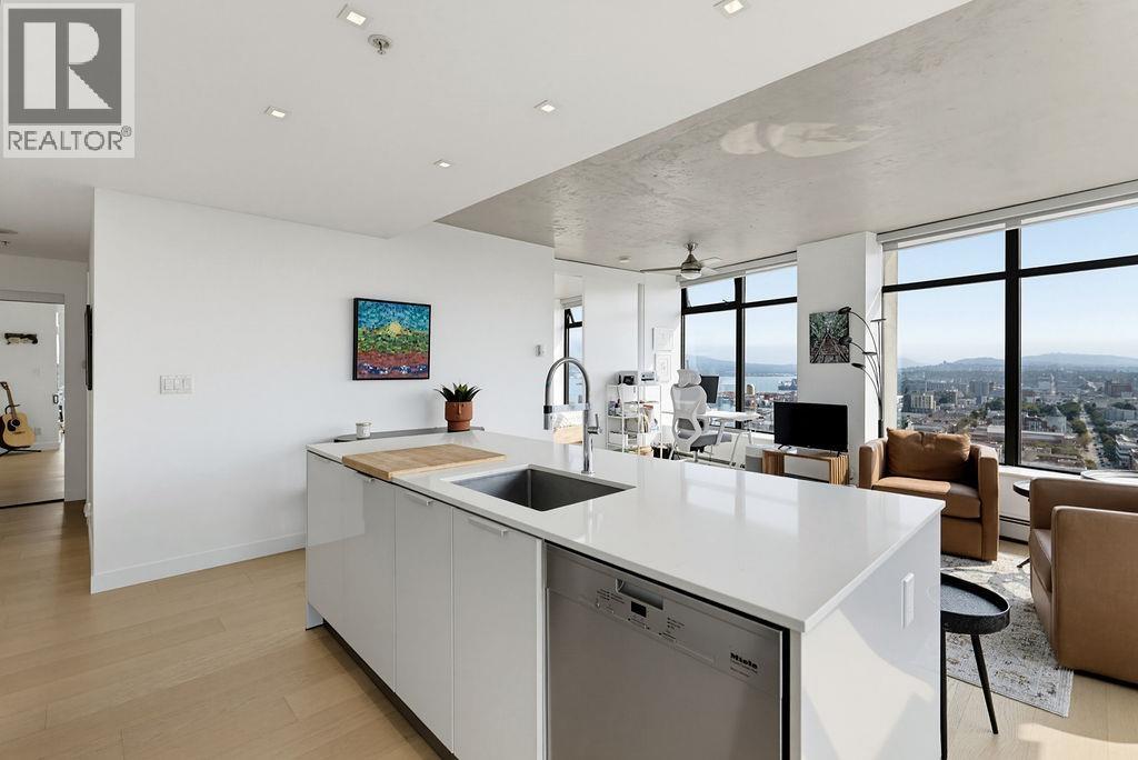 2804 108 W CORDOVA STREET, Vancouver