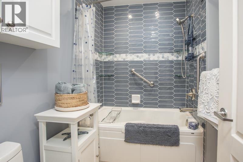 205 7660 MINORU BOULEVARD, Richmond