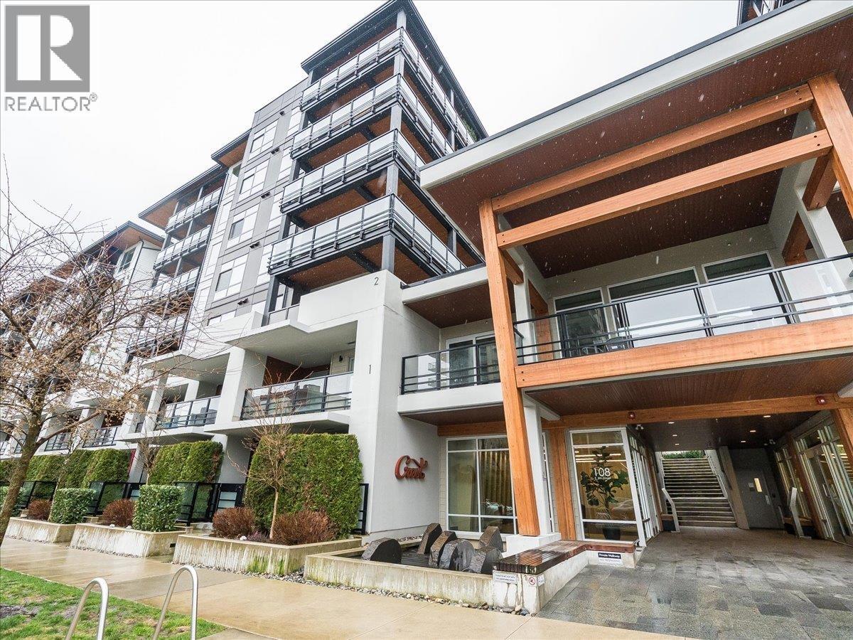 406 108 E 8TH STREET, North Vancouver