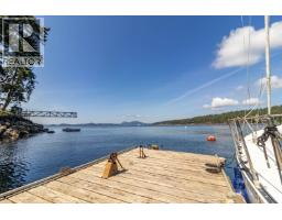 1602 Chart Drive, Pender Island, BC V0N2M2 Photo 32