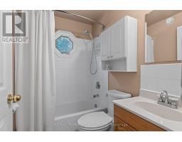 131 Clem Trail, Whitewater Region, ON K0J2L0 Photo 24