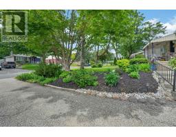 9 Vine Street, Barrie, ON L4N2B1 Photo 49