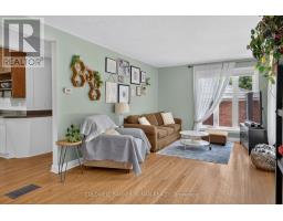 Primary Bedroom - 9 Vine Street, Barrie, ON L4N2B1 Photo 8