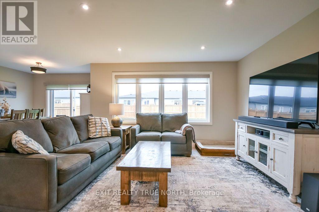51 HAROLD AVENUE - Image 4