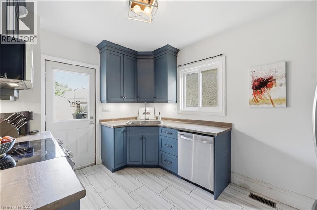 52 BERRYMAN Avenue - Image 14