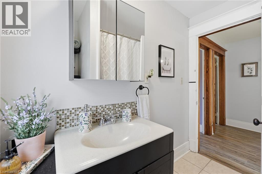 52 BERRYMAN Avenue - Image 25