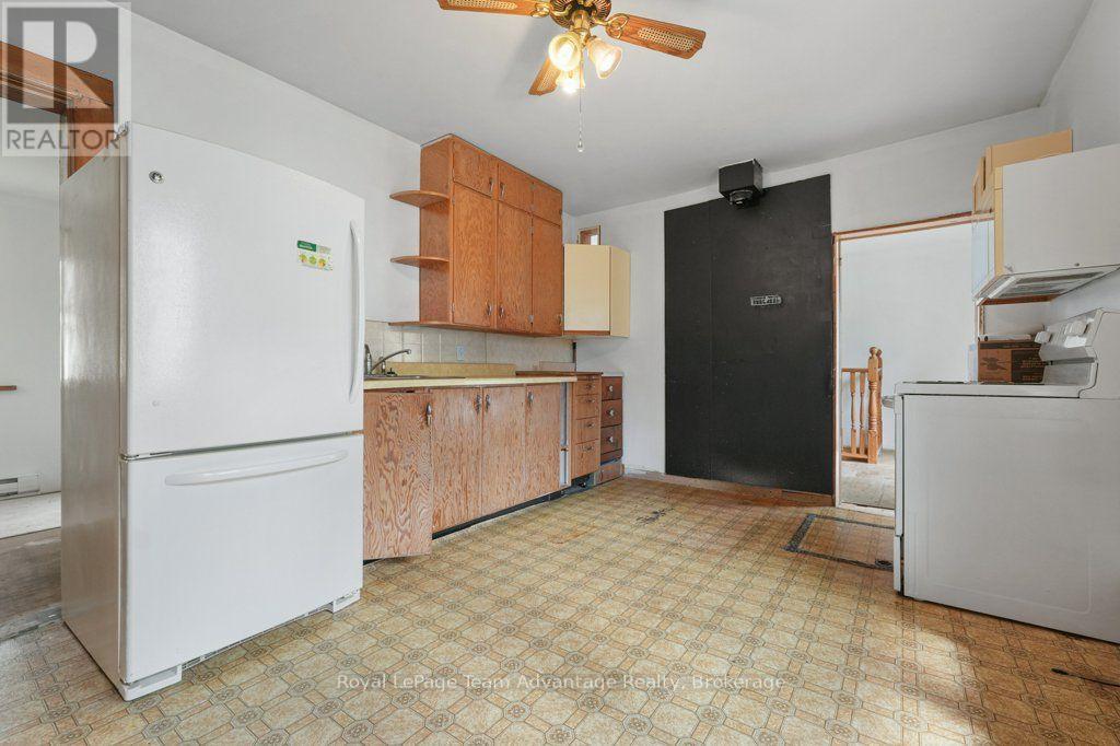 111 GIBSON ST STREET - Image 12