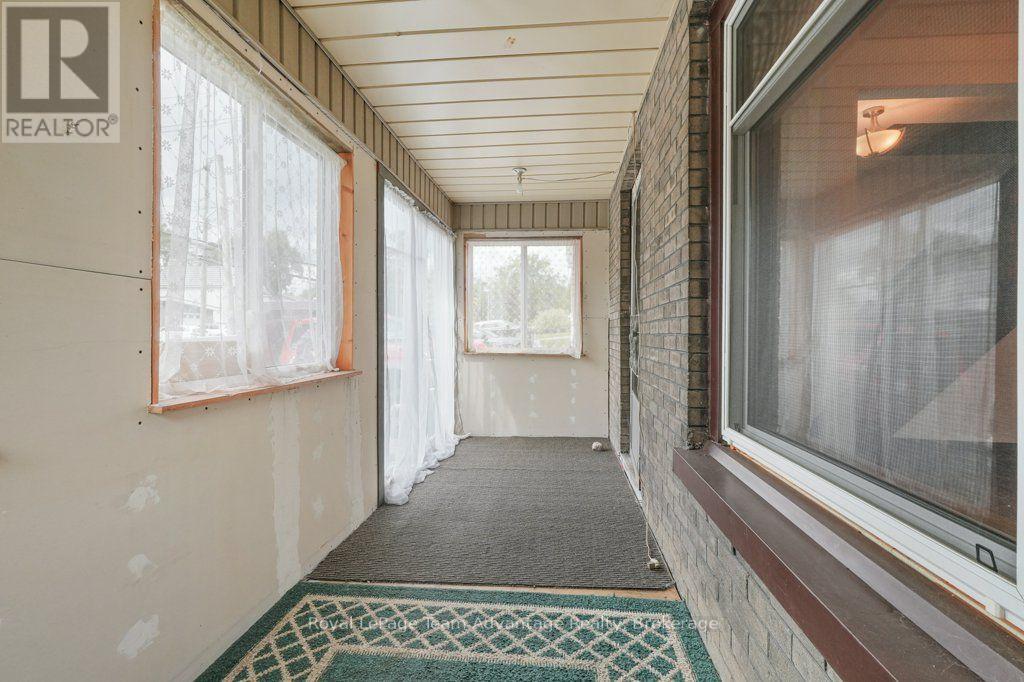 111 GIBSON ST STREET - Image 27