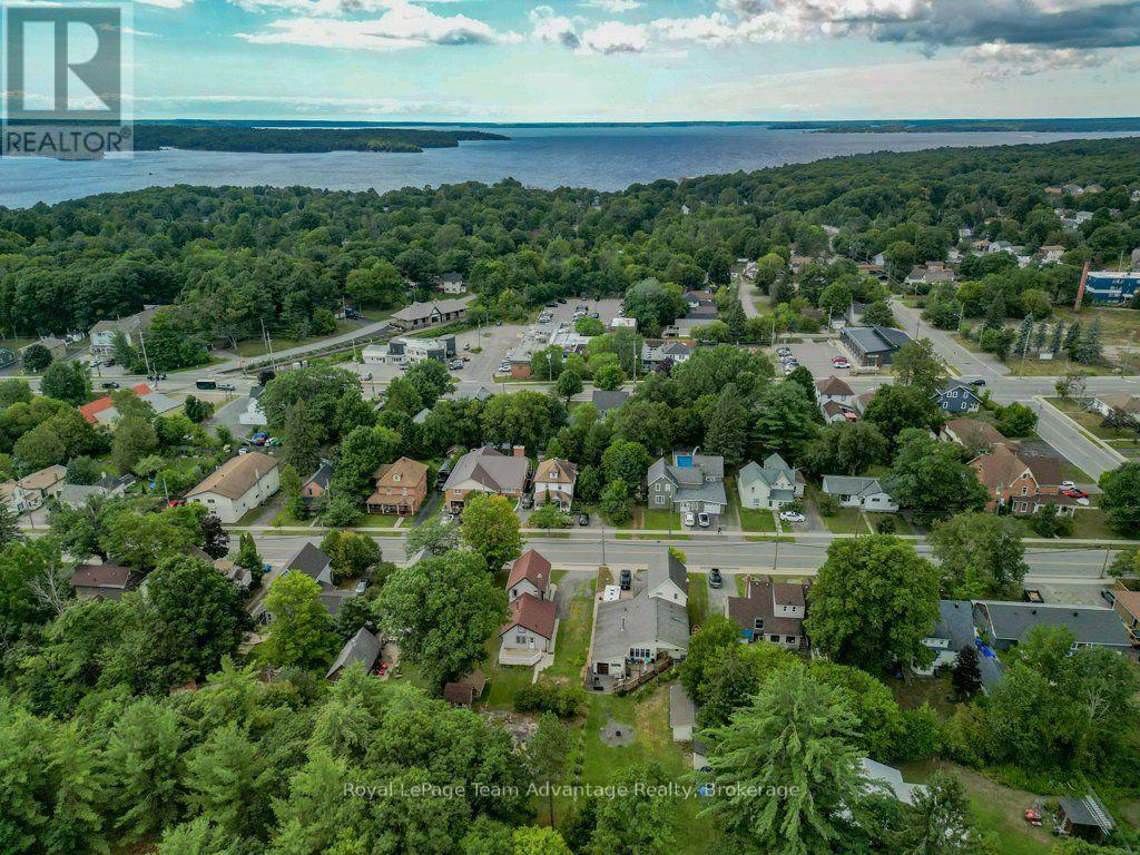 111 GIBSON ST STREET - 44