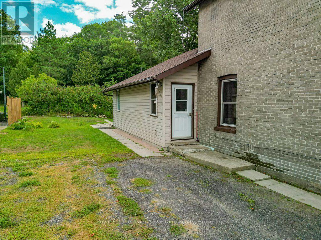 111 GIBSON ST STREET - Image 46