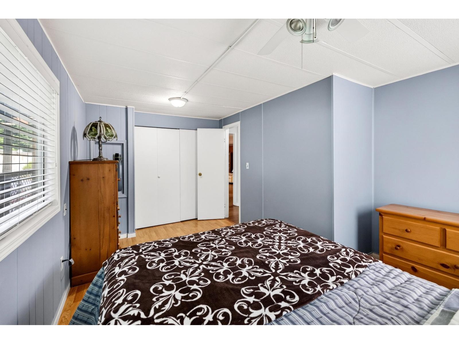 109 3942 COLUMBIA VALLEY ROAD, Cultus Lake East, Cultus Lake