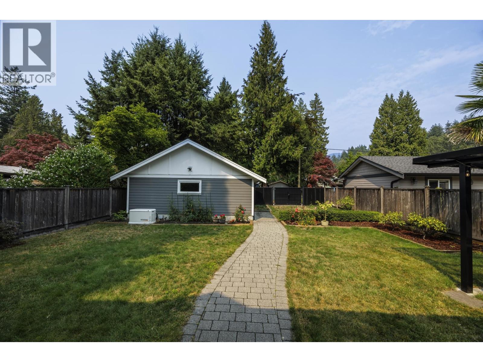 842 W 20TH STREET, North Vancouver