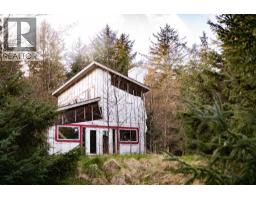 28817 Highway 16, Daajing Giids City, BC V0T1J0 Photo 13