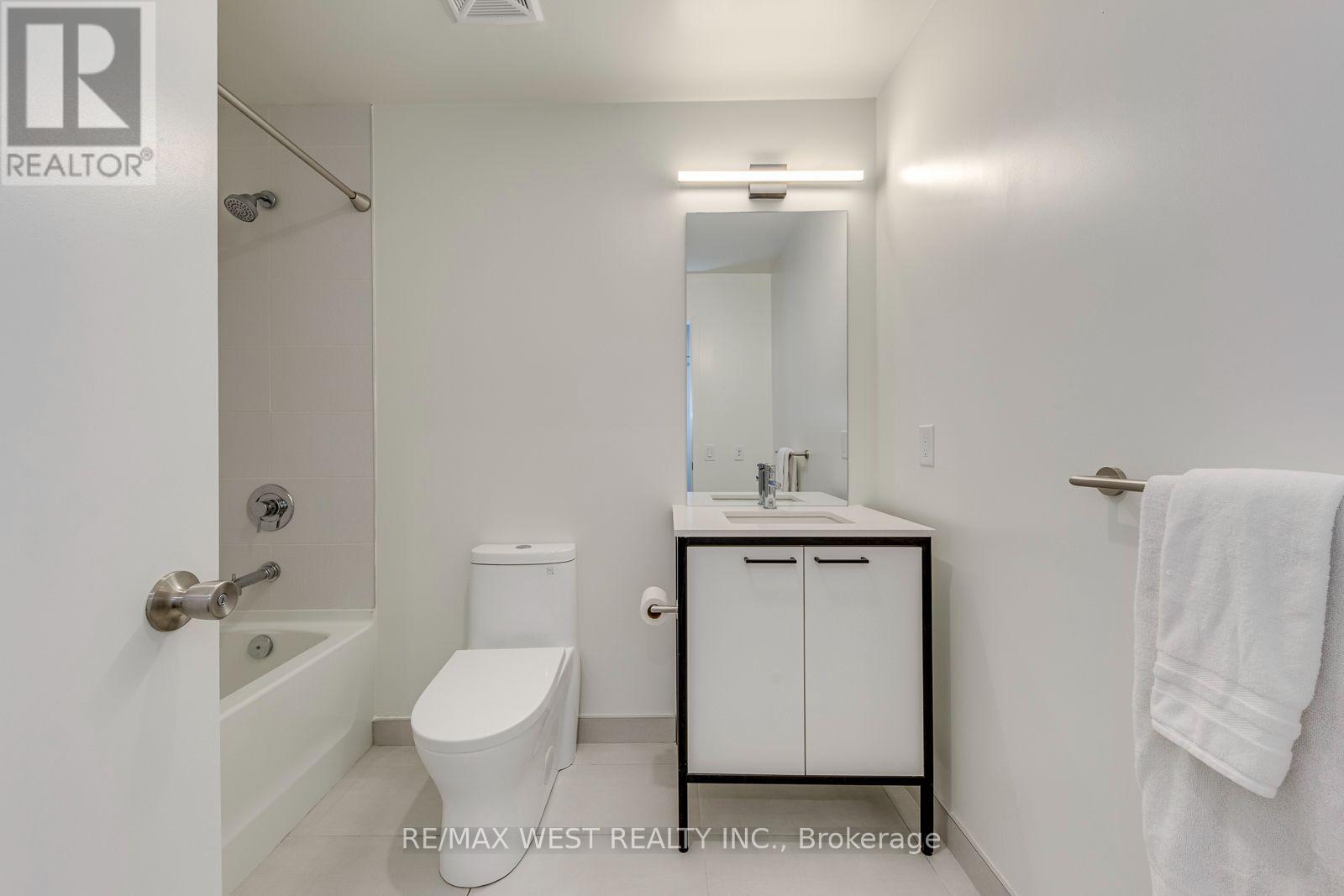 #910 1808 ST. CLAIR AVENUE W - 29