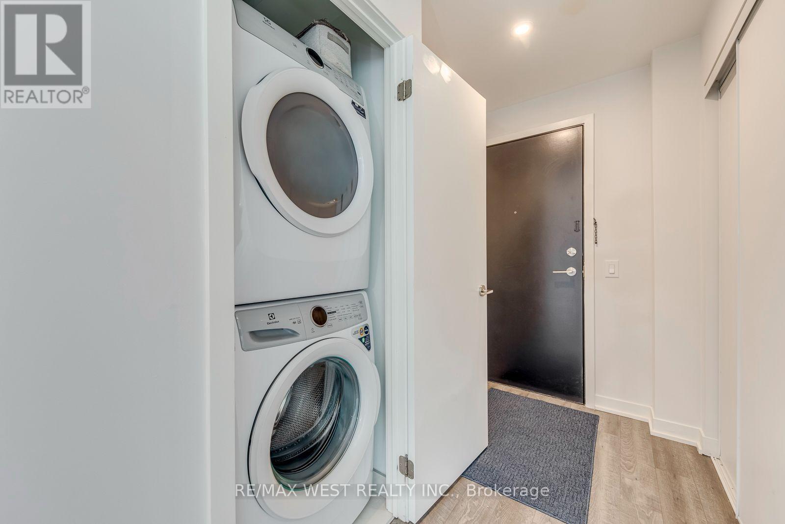 #910 1808 ST. CLAIR AVENUE W - 30