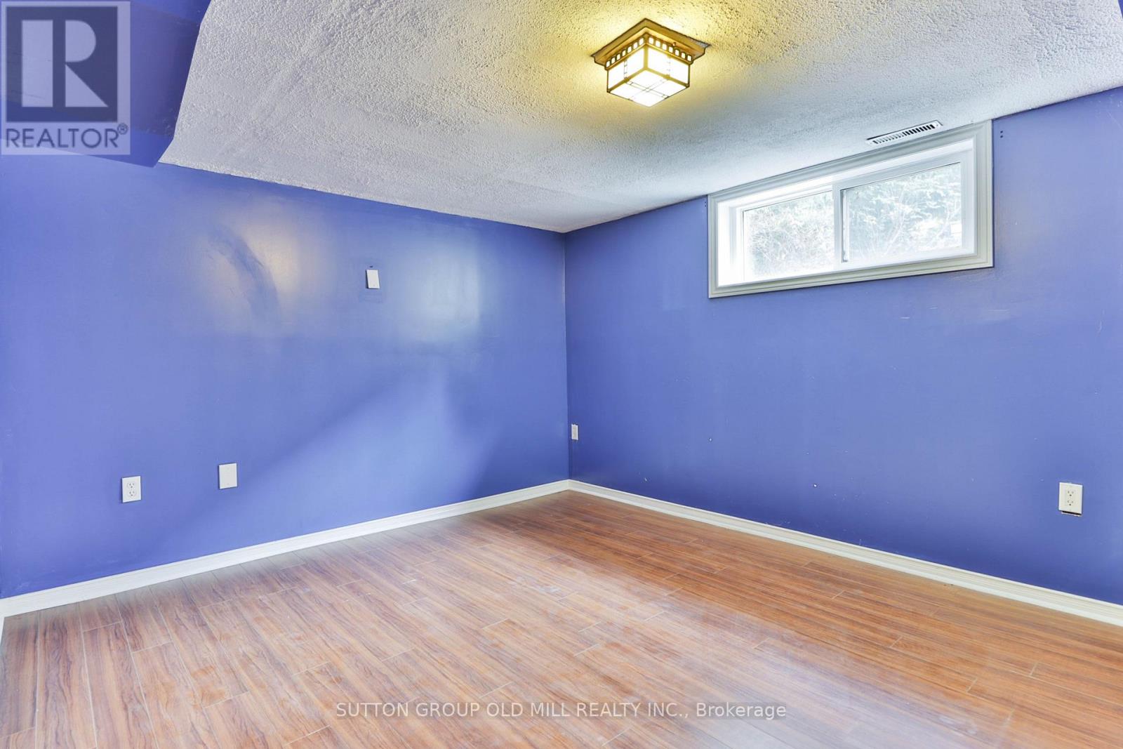 1 PENHALE DRIVE - Image 33