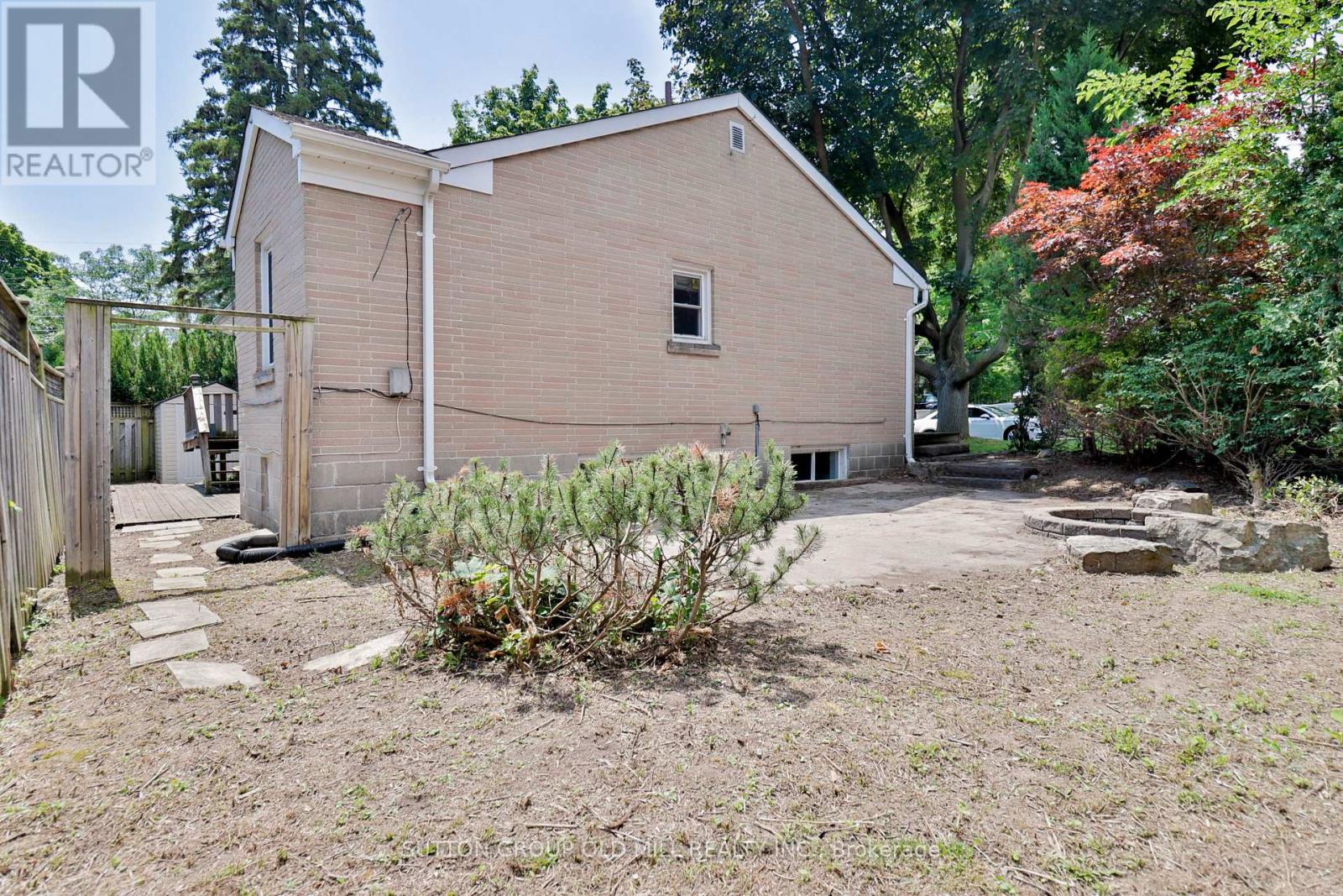 1 PENHALE DRIVE - 9