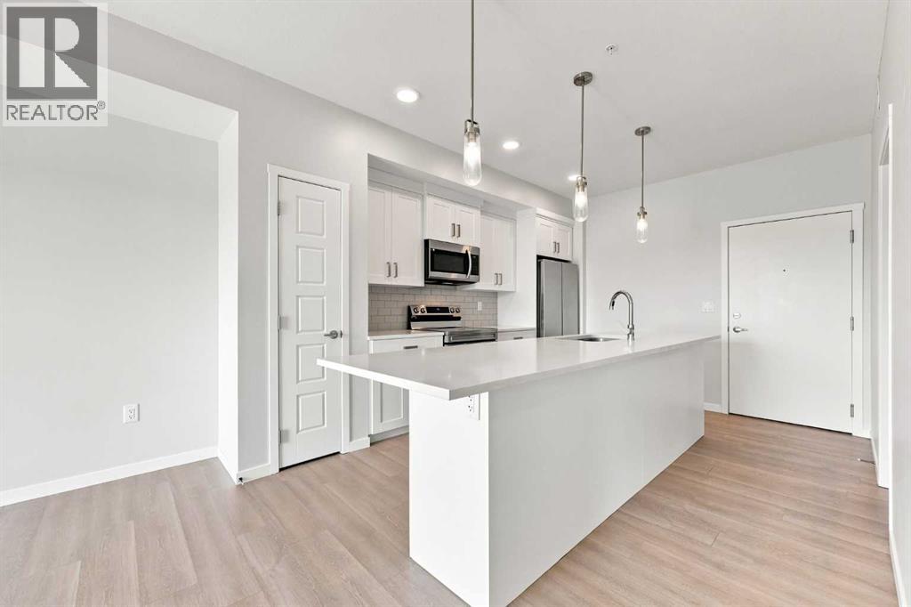 #1307 42 Cranbrook Gardens SE - 9