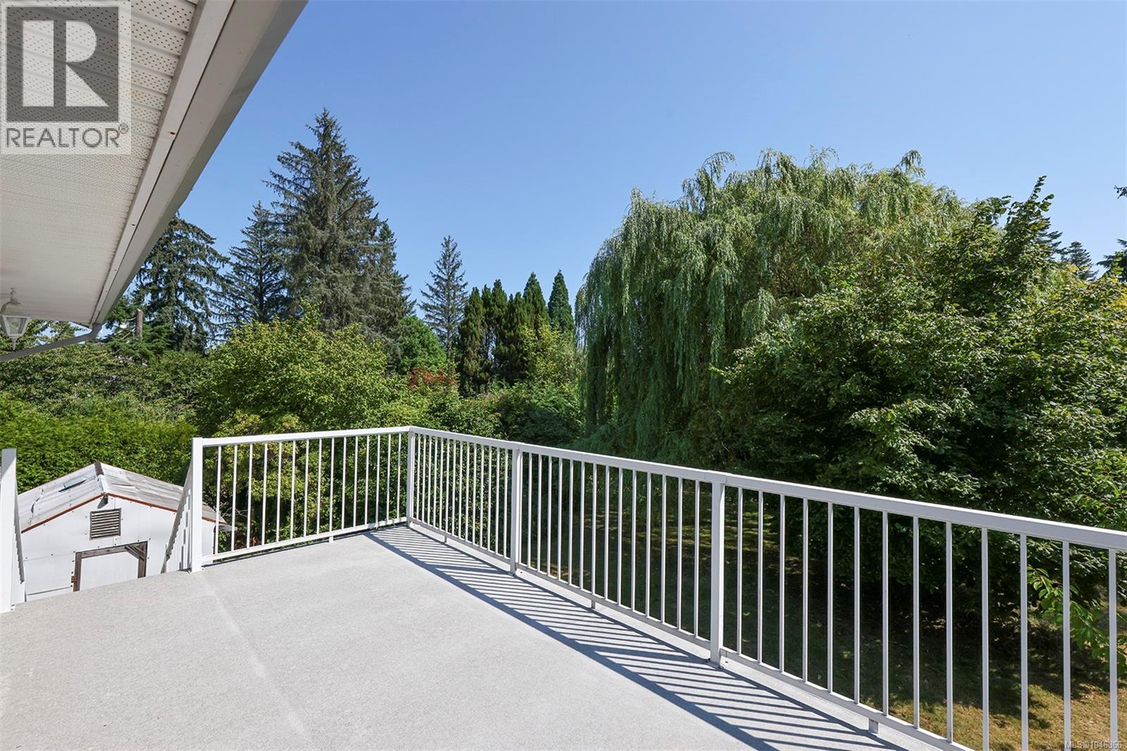 2275 Milford Rd - 16