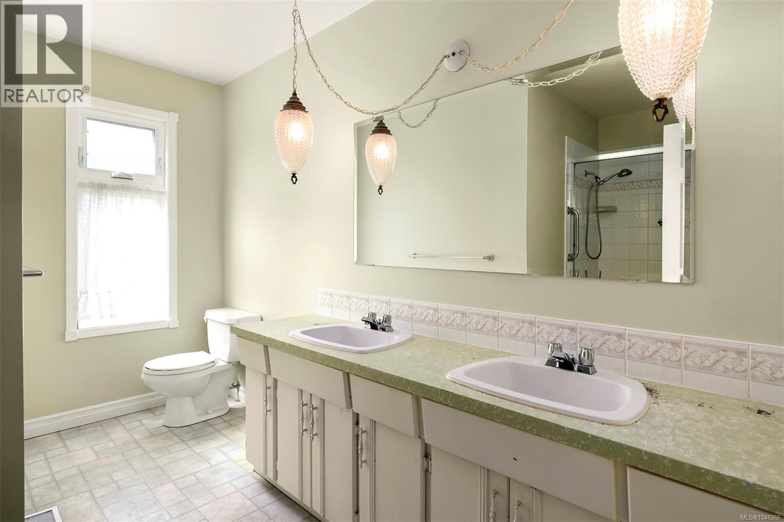 2275 Milford Rd - 21