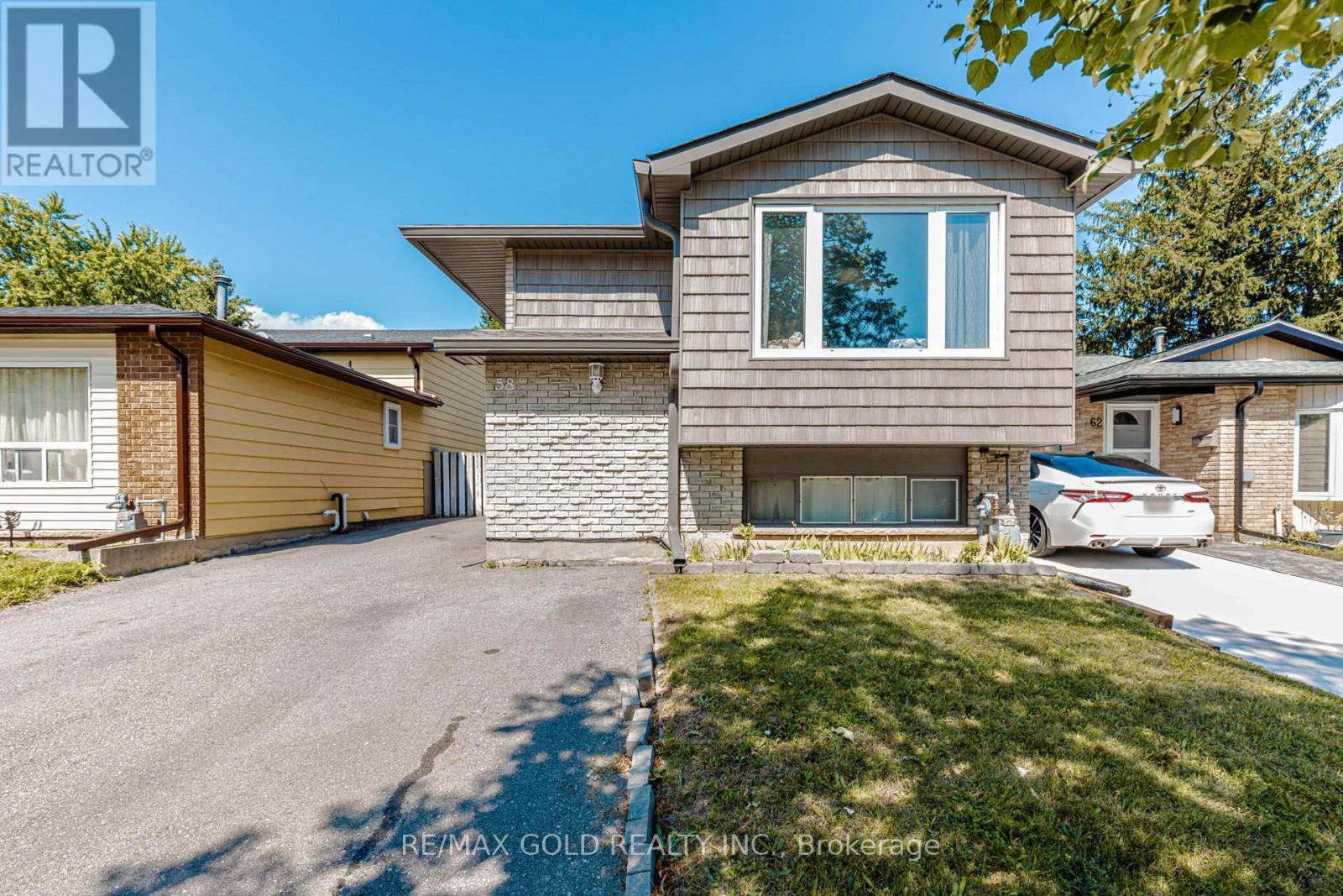 58 HOMESTEAD PLACE - 3