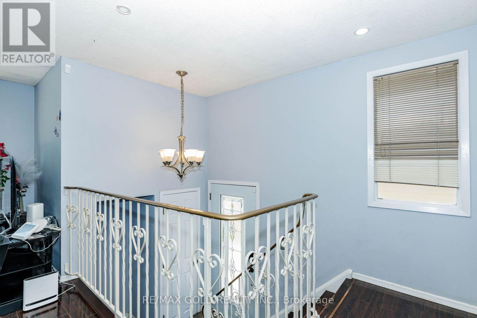 58 HOMESTEAD PLACE - Image 8