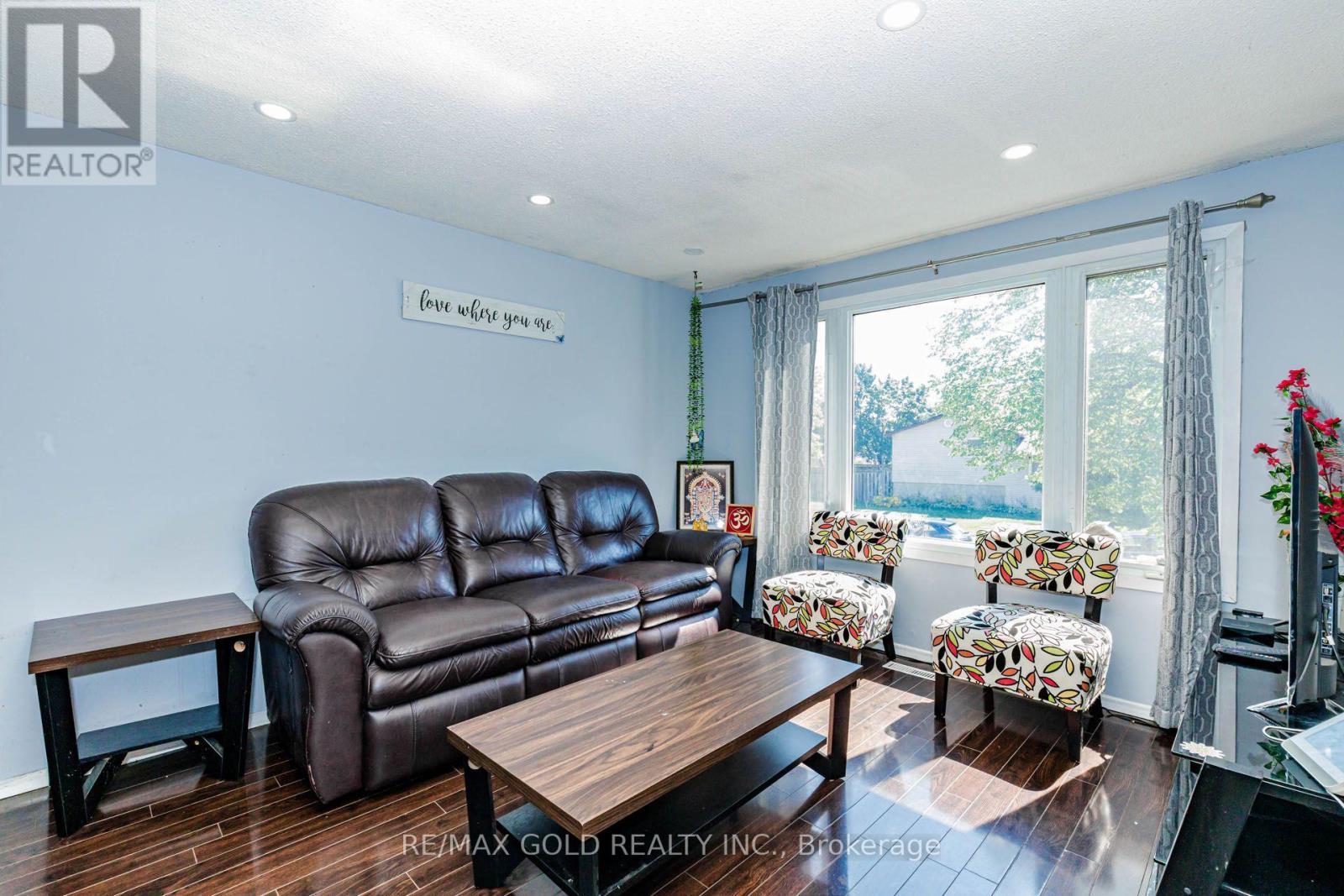 58 HOMESTEAD PLACE - Image 9