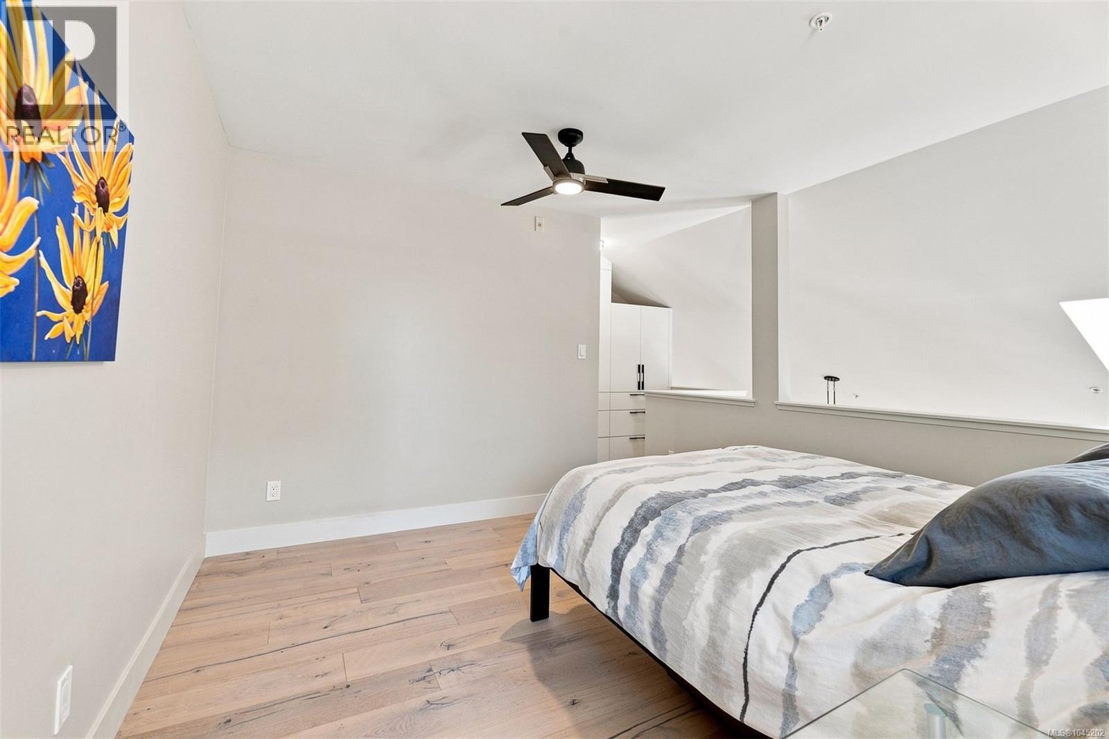 403 1015 Johnson Street, Victoria