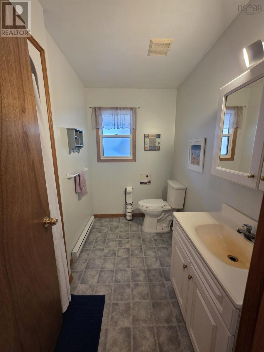 45 Shady Lane - Image 22